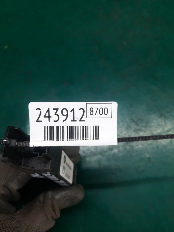 Антена задня ліва JEEP GRAND CHEROKEE 11-22 5026444AA — 2