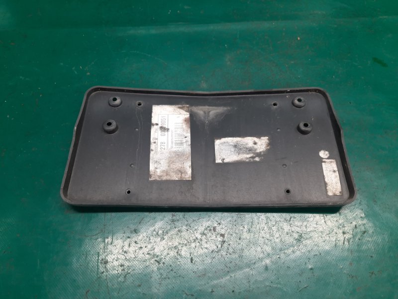 Майданчик номерного знаку MERCEDES CLK-CLASS 209 02-10 A 209 885 14 81 — 4