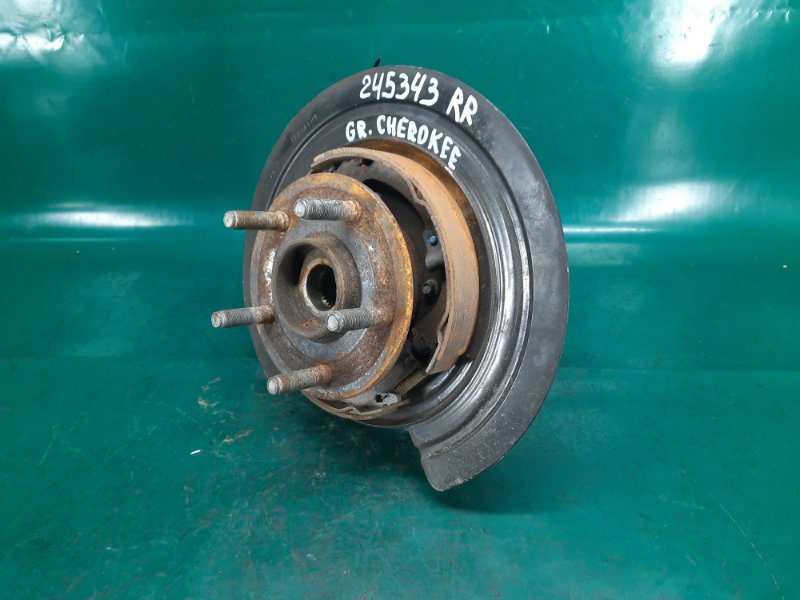 Цапфа задня права JEEP GRAND CHEROKEE 11-22 4877102AC — 3