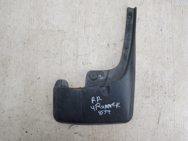 Бризговик правий TOYOTA 4RUNNER 10-16 76625-35250