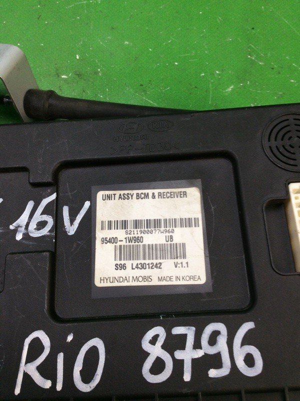 Блок електронний KIA RIO UB 2011-2017 95400-1W960 — 3