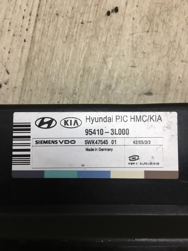 Блок електронний HYUNDAI GRANDEUR 05-11 95410-3L000 — 4