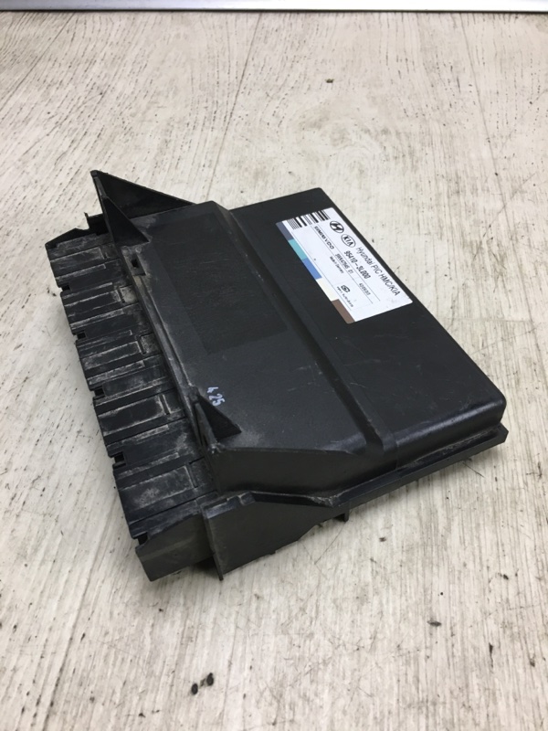 Блок електронний HYUNDAI GRANDEUR 05-11 95410-3L000 — 5
