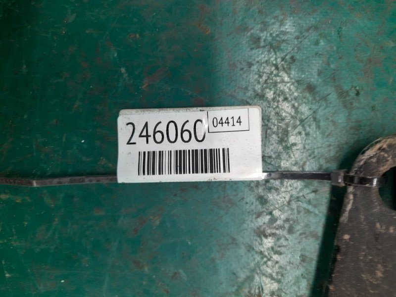 Важіль задньої підвіски поздовжній правий MITSUBISHI ENDEAVOR 03-11 MR589491 — 2