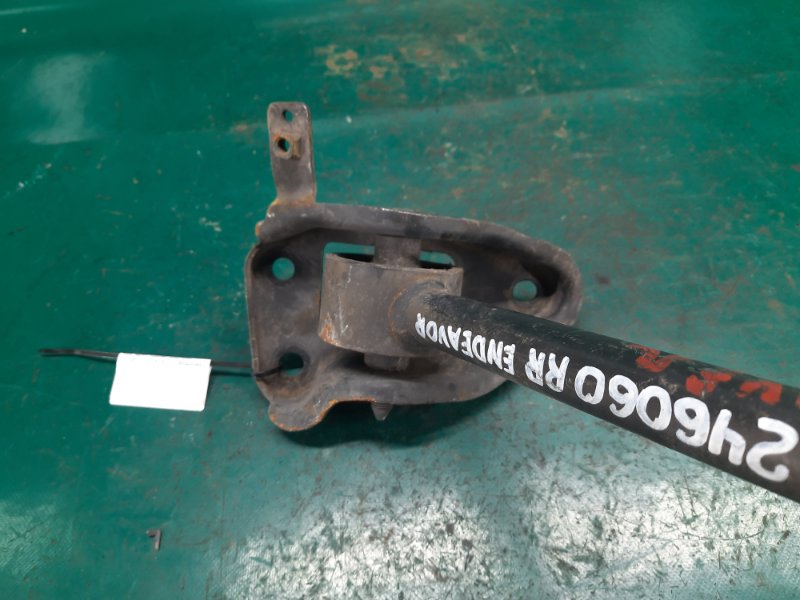 Важіль задньої підвіски поздовжній правий MITSUBISHI ENDEAVOR 03-11 MR589491 — 5