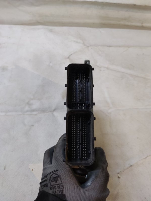 Блок керування двигуном AUDI A3 (8V) 12–17 06K 907 425 B — 3