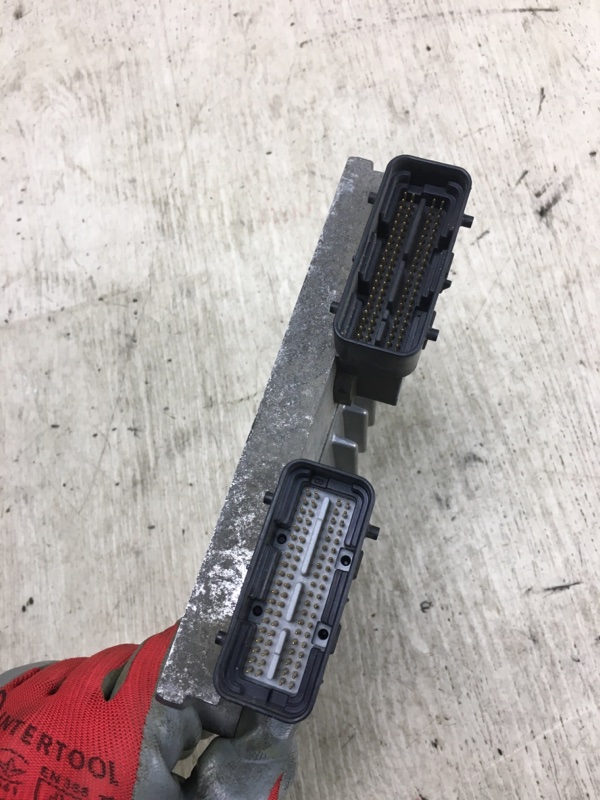 Блок керування двигуном HYUNDAI GRANDEUR 05-11 391103C300 — 4