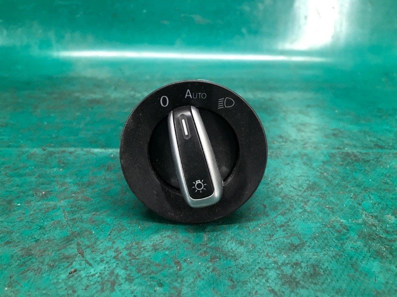 Блок керування освітленням VOLKSWAGEN PASSAT B8 14- 3C8 941 431 D XSH