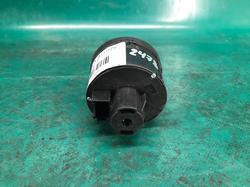Блок керування освітленням VOLKSWAGEN PASSAT B8 14- 3C8 941 431 D XSH — 3