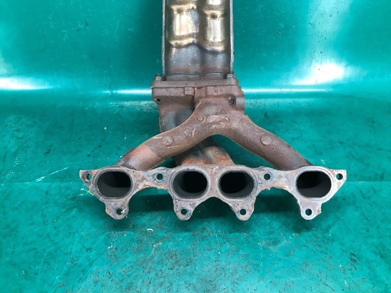 Колектор випускний ACURA CL 97-03 18000-P0A-010 — 4