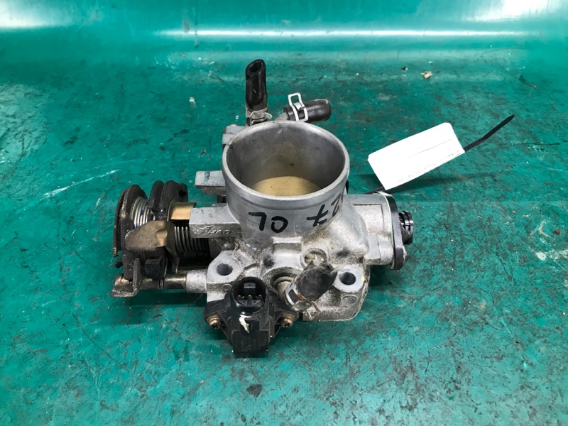 Дросельна заслінка ACURA CL 97-03 16400-P6W-A61 — 3