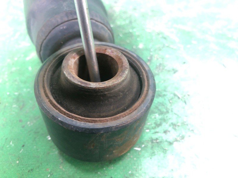 Амортизатор задній TOYOTA 4RUNNER 10-16 48530-80604 — 2