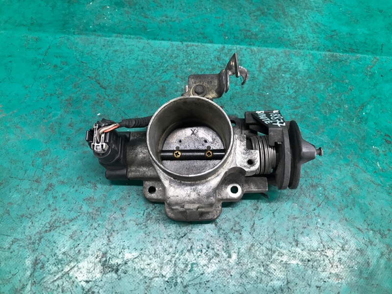 Дросельна заслінка MAZDA TRIBUTE 00-07 AJ03-13-640A