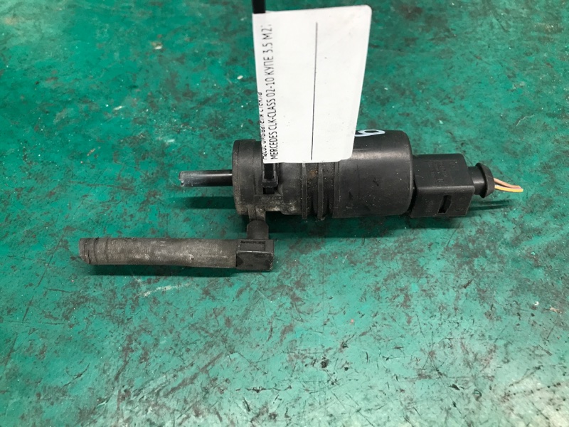 Насос омивача скла MERCEDES CLK-CLASS 209 02-10 A 221 869 01 21 — 4