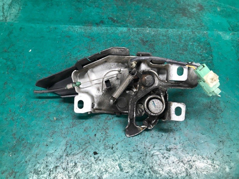 Замок капоту ACURA CL 97-03 74120-SY8-A01 — 4