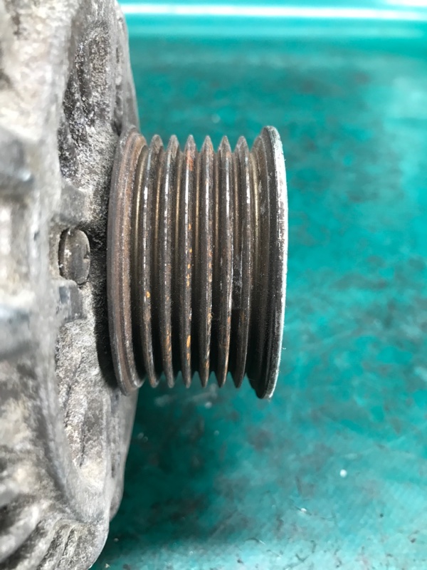 Генератор NISSAN ALMERA 95-00 23100-ED01A — 4