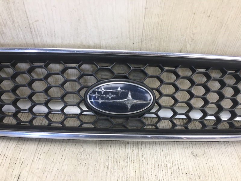 Решітка радіатора SUBARU LEGACY 98-03 BH/BE 91121AE230 — 5