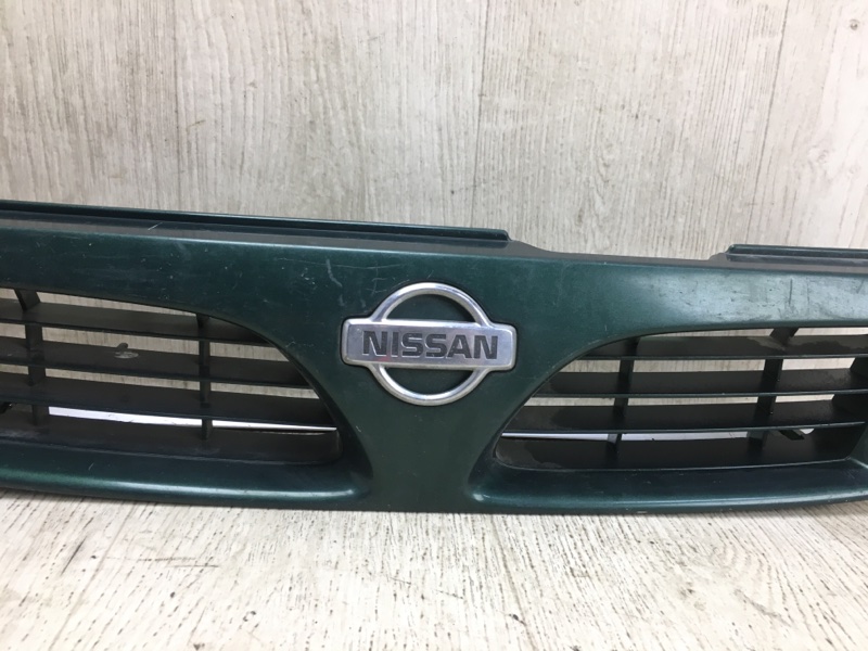 Решітка радіатора NISSAN ALMERA 95-00 62310-0N000 — 3
