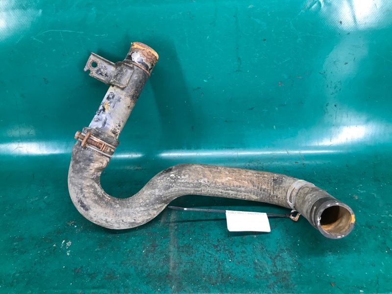 Патрубок системи охолодження NISSAN XTERRA 00-05 21503-4S100 — 2