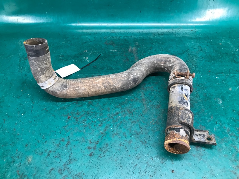 Патрубок системи охолодження NISSAN XTERRA 00-05 21503-4S100 — 4
