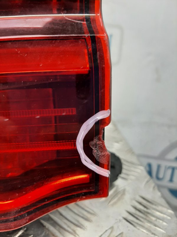 Ліхтар зовнішній задній лівий BMW X2 F39  17- 63 21 7 420 739 — 4