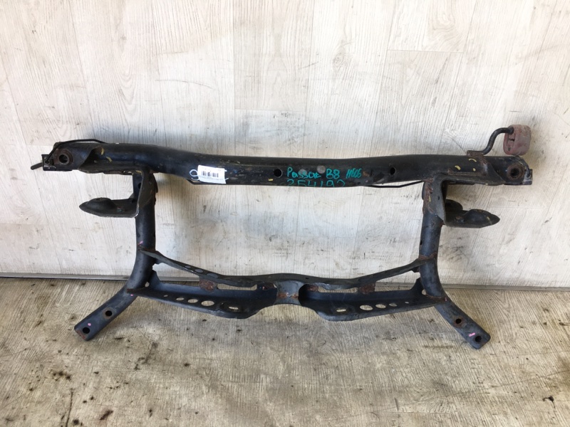 Балка задньої підвіски VOLKSWAGEN PASSAT B8 14- 561505315E