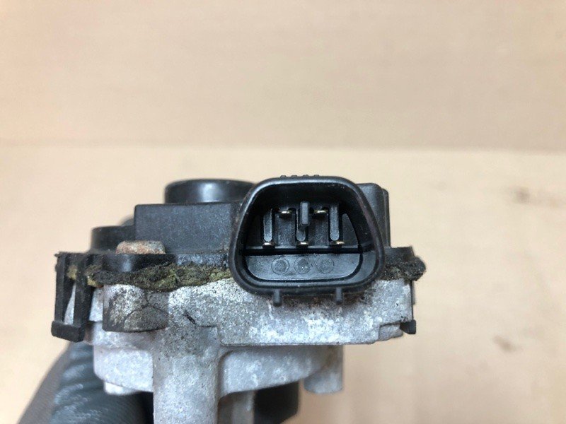 Моторчик склоочисника MAZDA CX-7 06-12 EG21-67-340 — 4