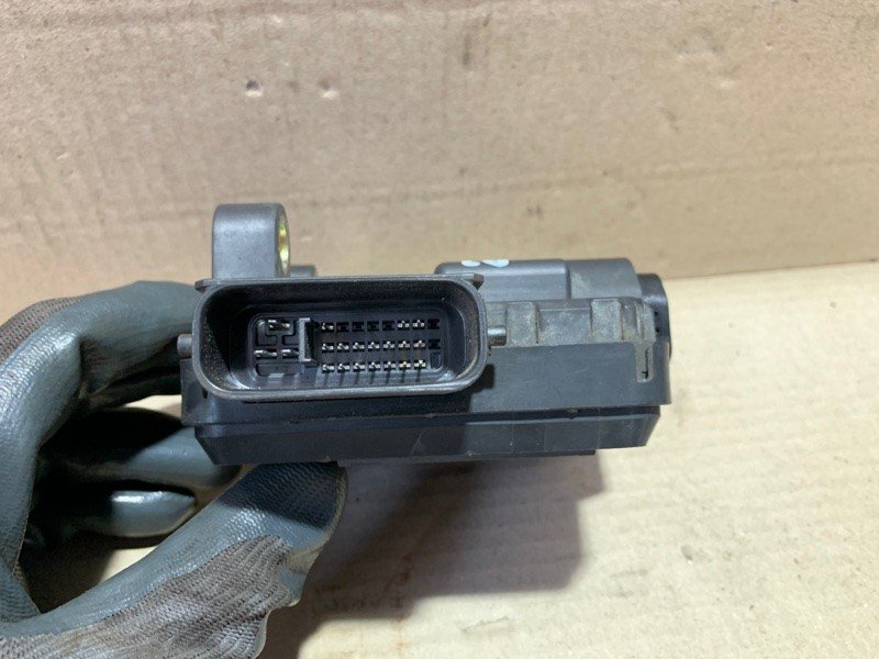 Блок керування АКПП TOYOTA SIENNA 11-16 89530-08090 — 3
