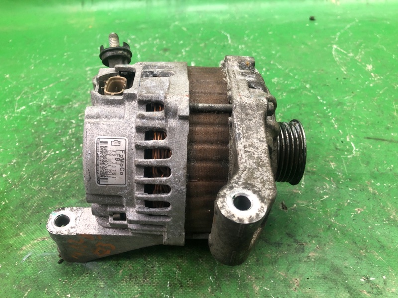 Генератор MAZDA 3 BL 09-13 LF8J-18-300