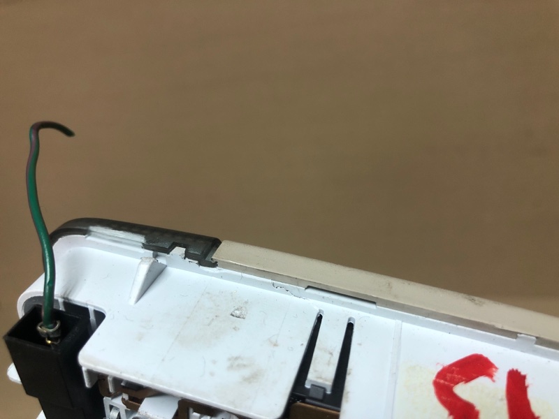 Плафон салону передній FORD FIESTA 08-17 8A6Z-13776-AA — 3