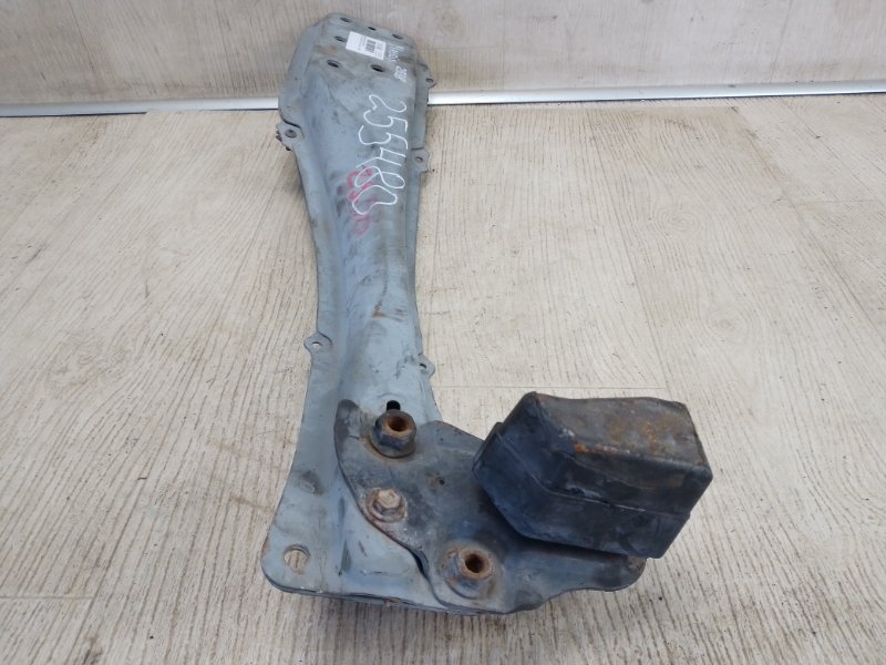 Балка двигуна поздовжня передня TOYOTA MATRIX 08-14 51204-02070 — 4