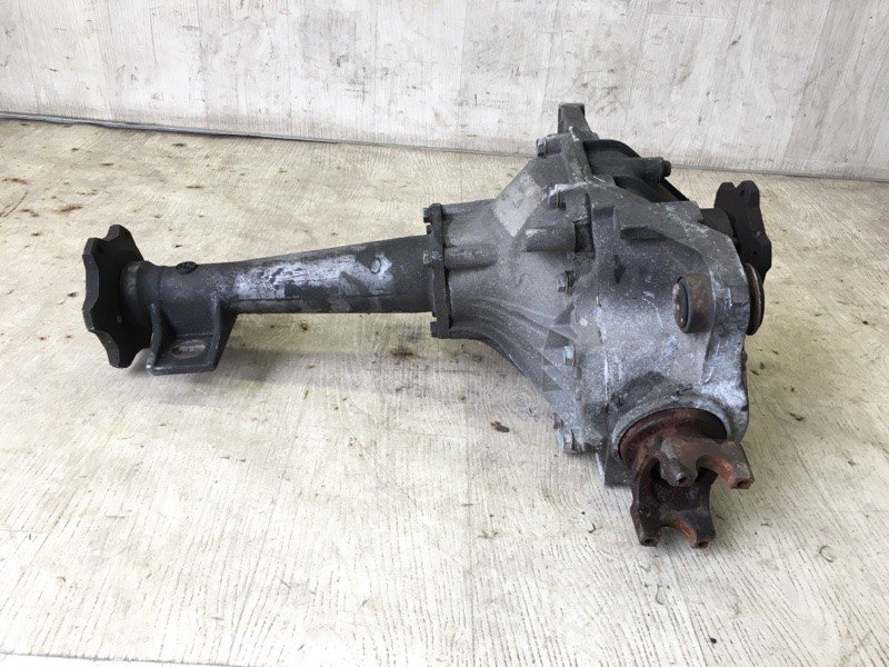 Редуктор передній CADILLAC ESCALADE 01-06 19149478 — 2