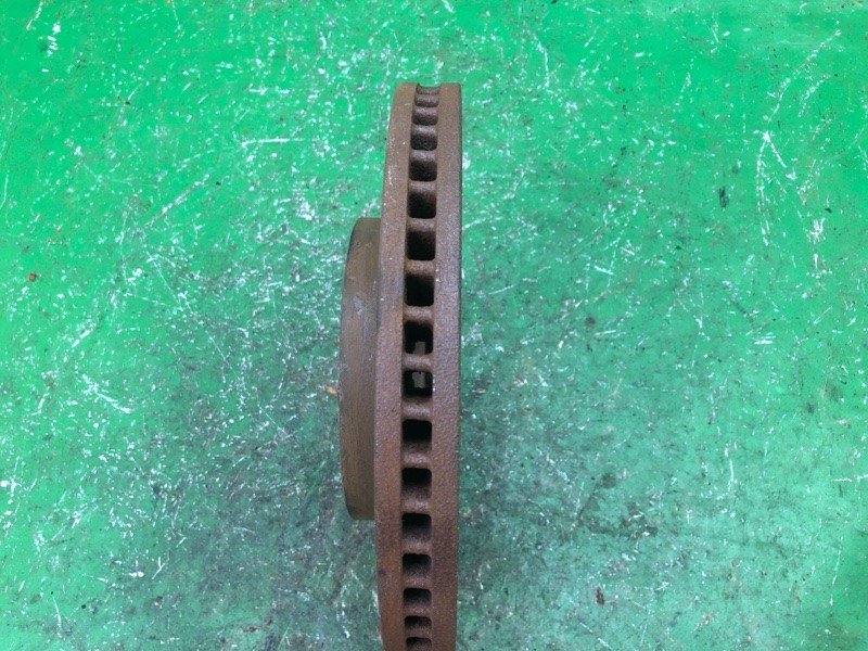 Гальмівний диск передній лівий LEXUS ES300 96-01 4351233041 — 3