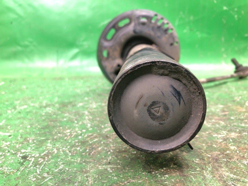 Амортизатор передній лівий VOLKSWAGEN PASSAT CC 12-18 3C0413031AH — 4