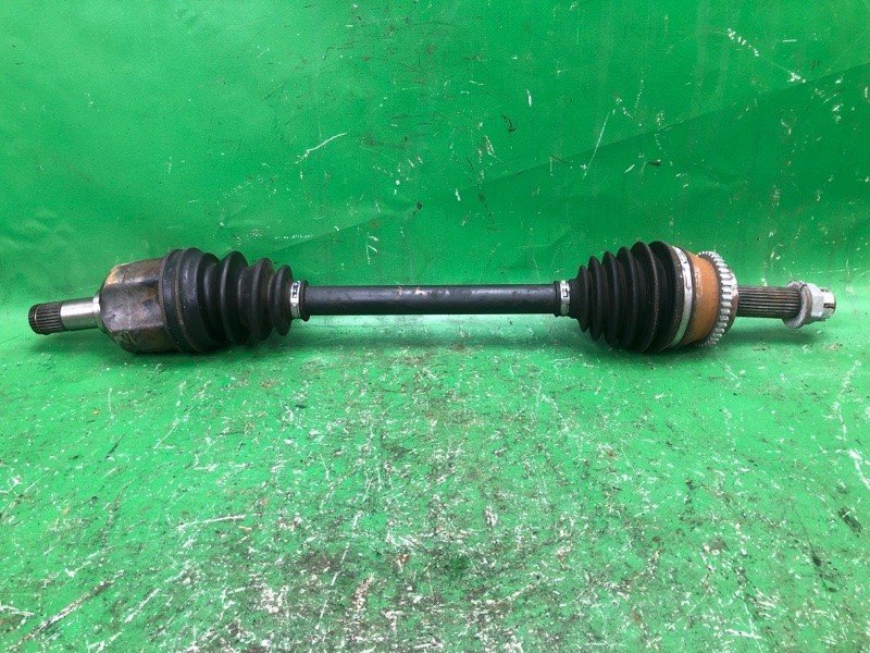 Привід передній лівий MITSUBISHI GALANT 03-12 MR580361