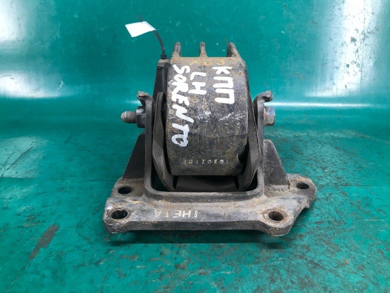Подушка АКПП ліва KIA SORENTO XM 09-14 218302P400 — 5