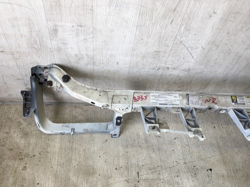 Панель передня CHRYSLER 300 04-10 4805843AJ — 2