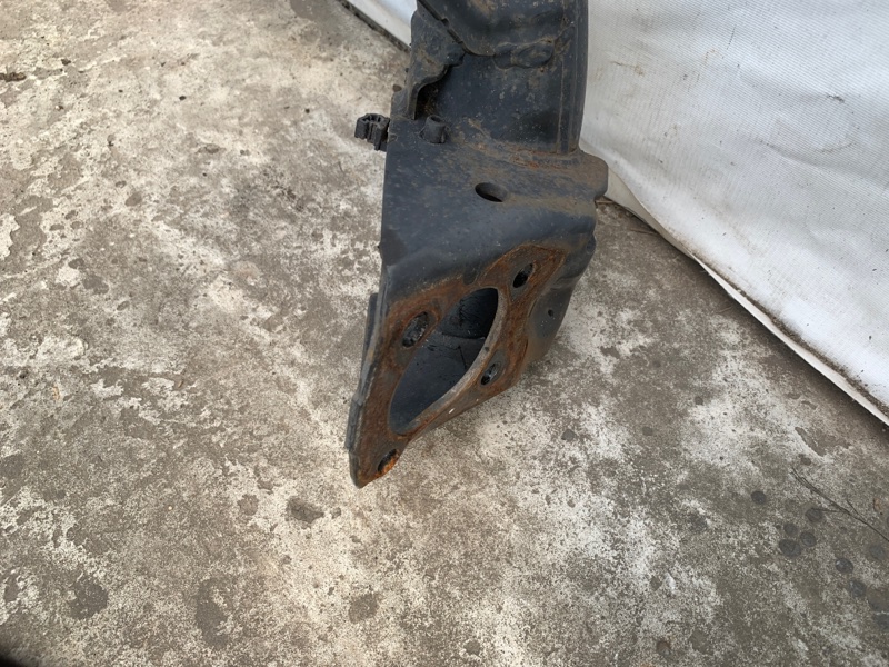 Балка задньої підвіски TOYOTA MATRIX 08-14 42101-02200 — 4