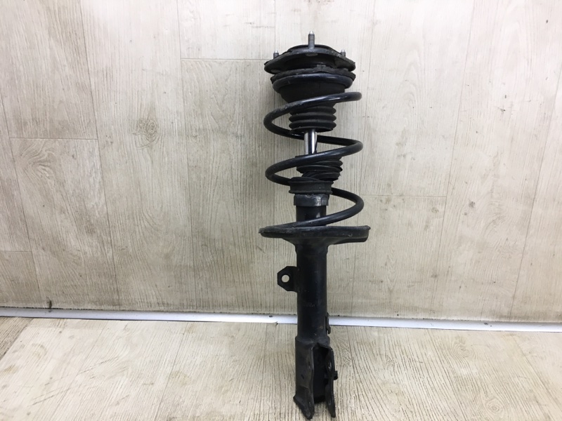 Амортизатор передній правий TOYOTA MATRIX 08-14 48510-09T10