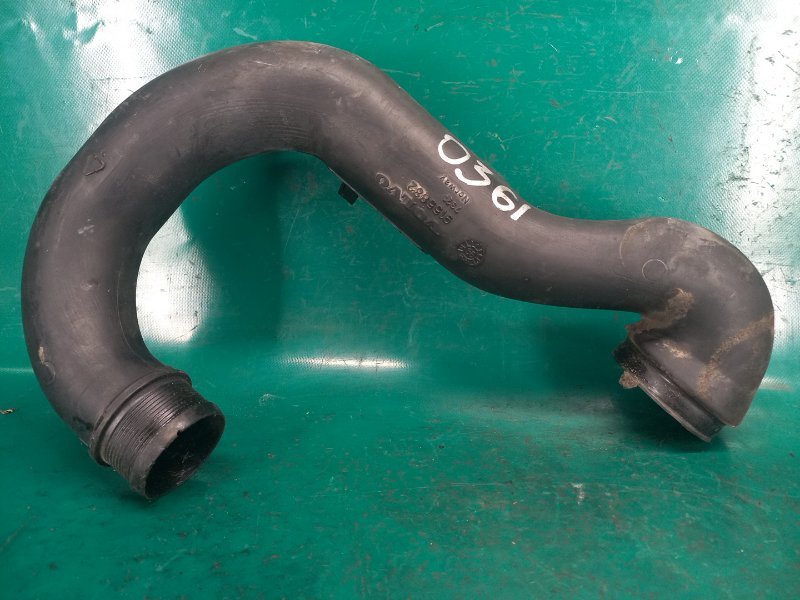 Патрубок інтеркулера VOLVO S70 97-00 9496398 — 3