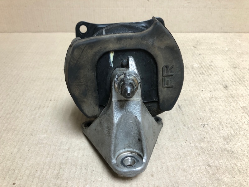 Подушка двигуна передня HONDA ACCORD CG 97-02 50810-S87-A81 — 4