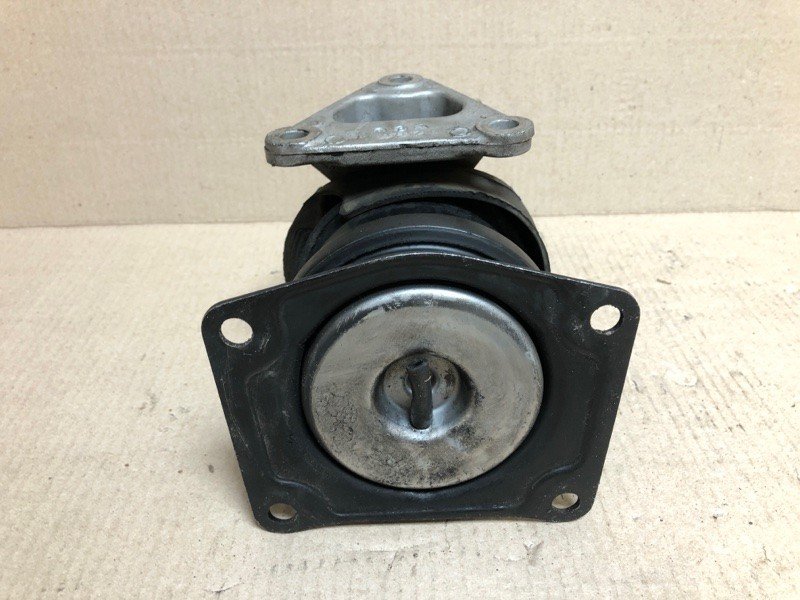 Подушка двигуна передня HONDA ACCORD CG 97-02 50810-S87-A81 — 5