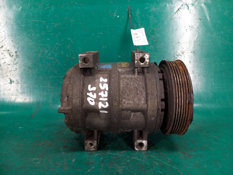 Компресор кондиціонера VOLVO S70 97-00 8708581 — 4