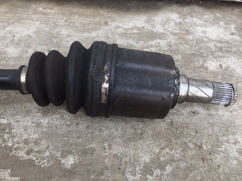 Привід передній лівий NISSAN ALTIMA L31 01-06 39101-8J075 — 5