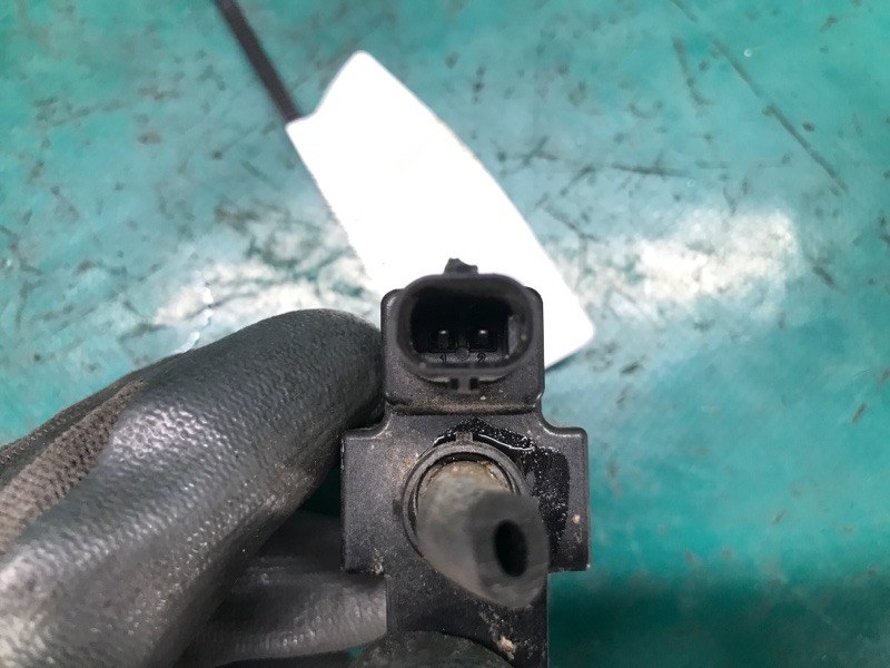 Клапан електромагнітний (вакуумний) AUDI A3 (8V) 12–17 06H 906 283 J — 5