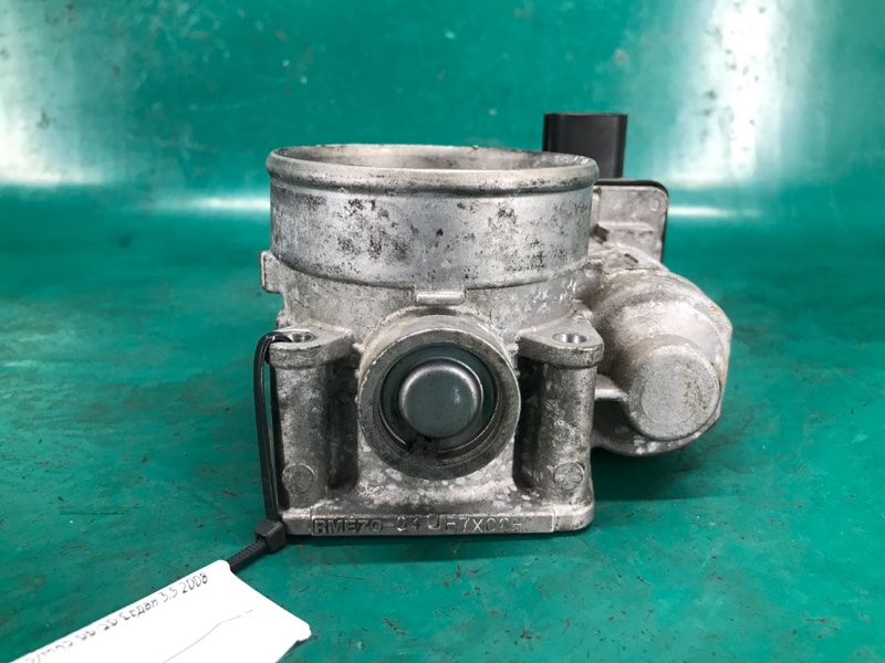 Дросельна заслінка INFINITI M35/M45 04-10 16119-8J10C — 5