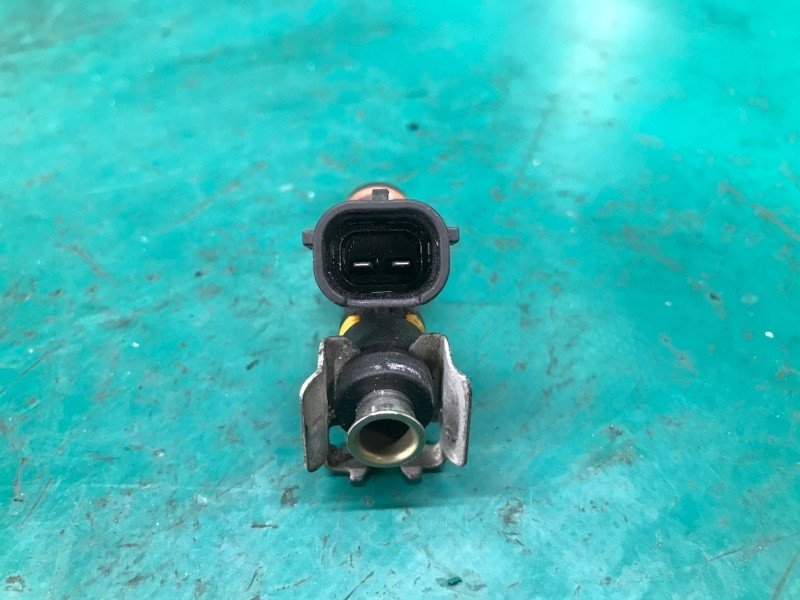 Форсунка паливна INFINITI M35/M45 04-10 16600-CD70A — 5