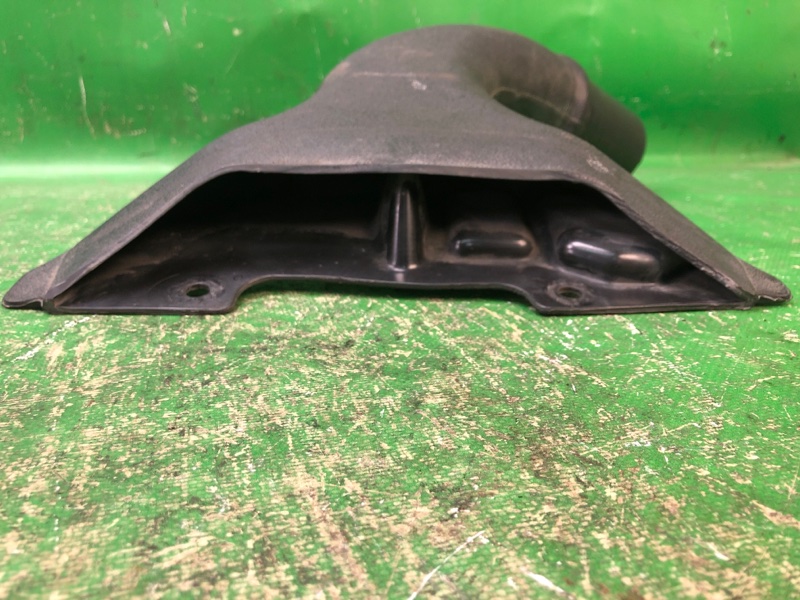 Повітрозабірник MITSUBISHI GALANT 03-12 MN156772 — 5