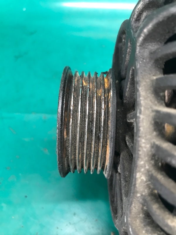 Генератор MITSUBISHI ENDEAVOR 03-11 MR984944 — 5