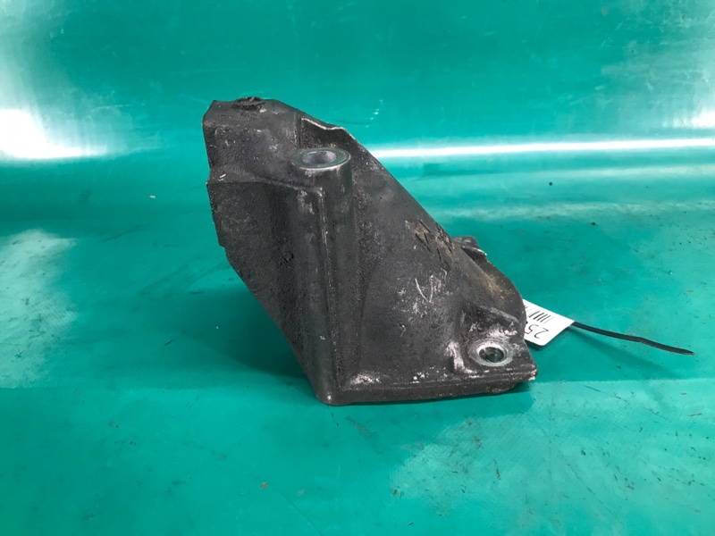 Кронштейн/кріплення двигуна праве LEXUS IS300 99-05 12311-46140 — 4